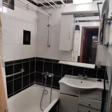 3-к кв. Москва ул. Маршала Василевского, 5К2 (53.0 м)