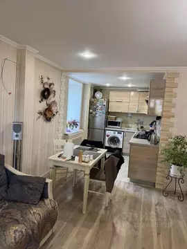 3-к кв. Курская область, Курск Хуторская ул., 12а (61.5 м)