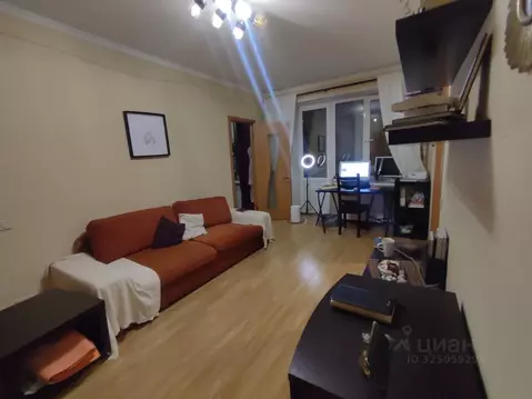 2-к кв. Москва ул. Адмирала Макарова, 9 (42.9 м)