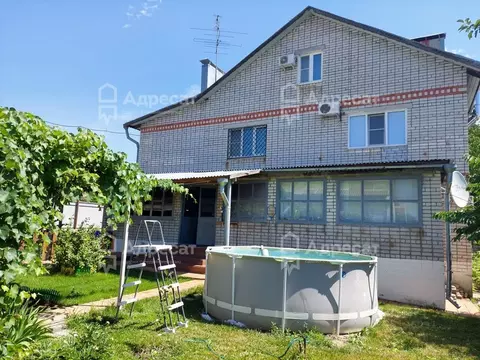 Дом в Волгоградская область, Волгоград Поселок Горная Поляна тер., ул. ...