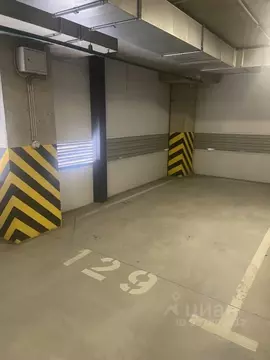 Гараж в Санкт-Петербург дор. Торфяная, 17к5 (14 м)