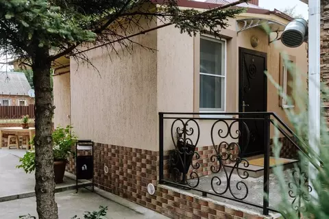 Дом в Ростовская область, Ростов-на-Дону пос. Орджоникидзе, ул. ...