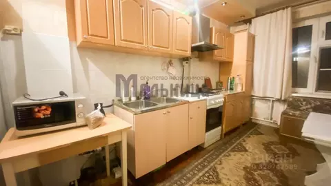 3-к кв. Волгоградская область, Волгоград Семь Ветров мкр, ул. ...