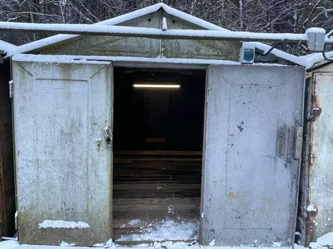 Гараж в Санкт-Петербург Лесопарковая ул., 7 (12 м)