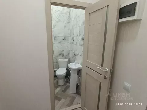 1-к кв. Омская область, Омск Солнечный мкр, ул. 3-я Любинская, 26А ...