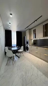 2-к кв. Крым, Симферополь просп. Александра Суворова, 99 (55.0 м)