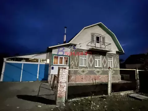 Дом в Челябинская область, Чебаркуль ул. Чкалова, 7 (143 м)