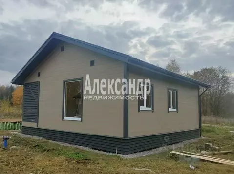 Дом в Ленинградская область, Ломоносовский район, Лопухинское с/пос, ...