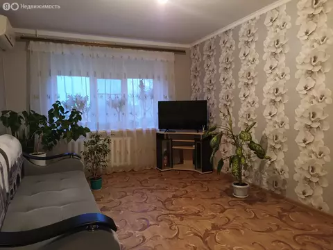 3-комнатная квартира: Батайск, улица Гайдара, 35/141 (64.4 м)