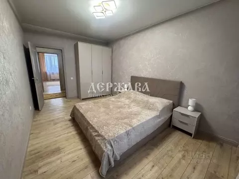 2-к кв. Белгородская область, Старый Оскол Центральный мкр, 4 (60.0 м)