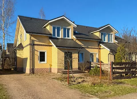 Таунхаус в Ленинградская область, Всеволожский район, Агалатовское ...