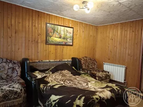 Дом в Ленинградская область, Отрадное Кировский район, пос. Петрушино, ...