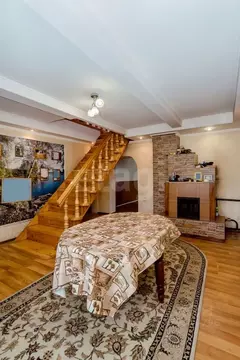 Дом в Алтайский край, Бийск Дальняя ул., 22 (180 м)