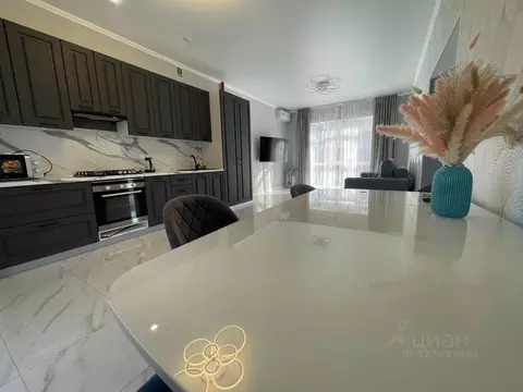 Дом в Краснодарский край, Геленджик ул. Сипягина, 4 (263 м)