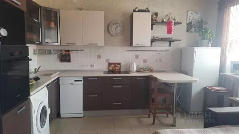 2-к кв. Тюменская область, Тюмень Матмасы мкр, ул. Пражская, 49к2 ...