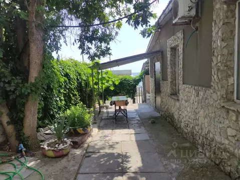 Дом в Крым, Феодосия муниципальный округ, Коктебель пгт ул. Морская, 5 ...