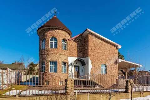 Дом в Ленинградская область, Выборг Петровский мкр, пос. Северный, ул. ...