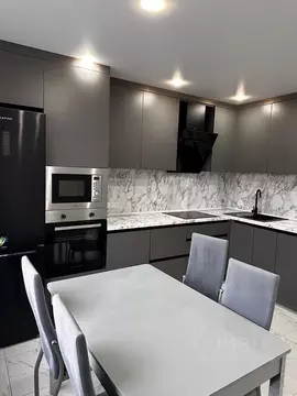 1-к кв. Тюменская область, Тюмень ул. Чернышевского, 2Бк1 (47.5 м)