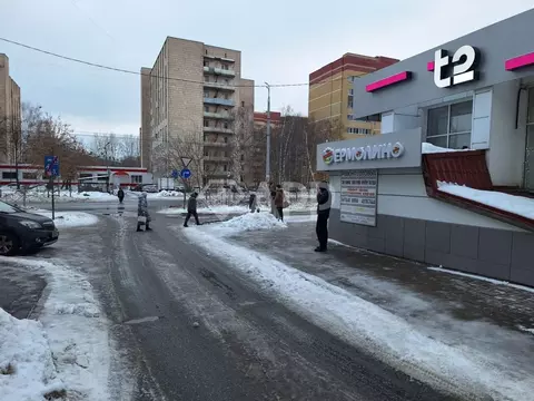 Помещение свободного назначения в Татарстан, Казань ул. Максимова, 2А ...