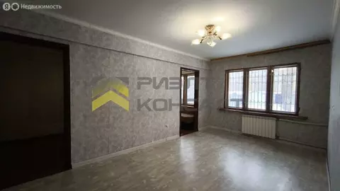 2-комнатная квартира: Омск, Космический проспект, 81 (44.3 м)