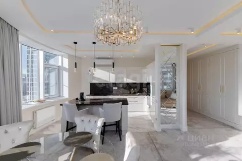 2-к кв. Свердловская область, Екатеринбург ул. Машинная, 1Бк2 (90.0 м)