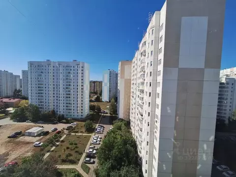 3-к кв. Курская область, Курск просп. Вячеслава Клыкова, 24 (79.3 м)