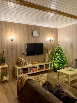 Дом в Ленинградская область, Выборгский район, Советское городское ...