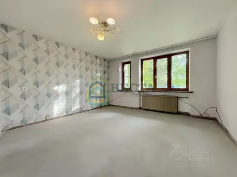 3-к кв. Санкт-Петербург ул. Передовиков, 9к1 (60.3 м)