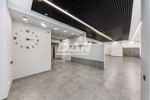 Торговая площадь в Челябинская область, Челябинск ул. Монакова, 4 (267 ...