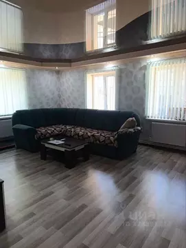 2-к кв. Крым, Раздольное пгт ул. Ленина, 69 (61.0 м)