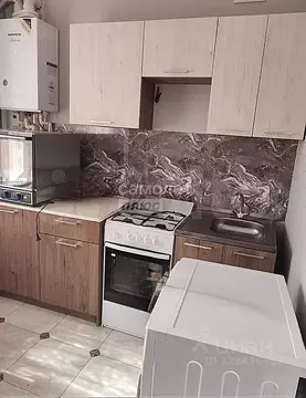 1-к кв. Кабардино-Балкария, Нальчик ул. Шогенова, 55к2 (32.0 м)