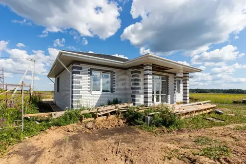 Дом в Тюменская область, Тюменский муниципальный округ, с. Перевалово  ...