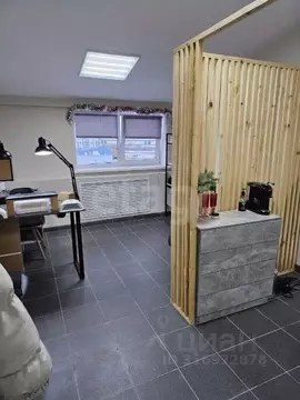 Офис в Тюменская область, Тюмень ул. 50 лет Октября, 120 (17 м)