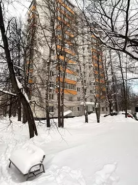 3-к кв. Москва ул. Дыбенко, 20 (64.3 м)