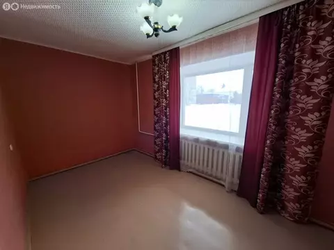 3-комнатная квартира: село Субханкулово, улица Ленина, 15 (50.6 м)