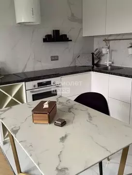 2-к кв. Москва ул. Василисы Кожиной, 13 (65.0 м)