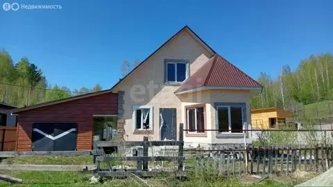 Дом в село Кызыл-Озек, Центральная улица (120 м)