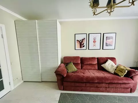 3-к кв. Санкт-Петербург Кременчугская ул., 17к2 (85.5 м)