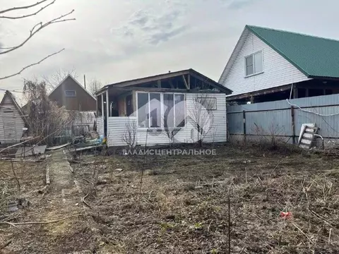 Дом в Новосибирская область, Искитимский район, Мичуринский сельсовет, ...