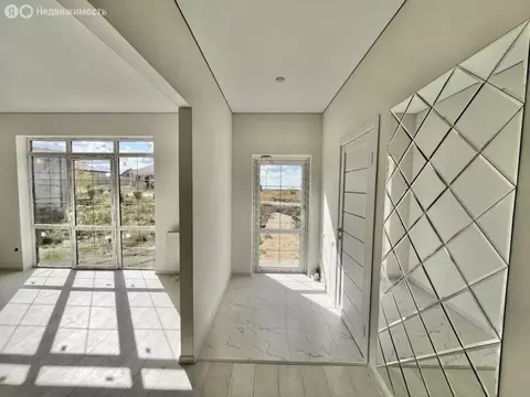 Дом в Симферополь, улица Острякова, 6 (120 м)