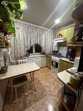 3-комнатная квартира: Кумертау, Первомайская улица, 5 (58.1 м)