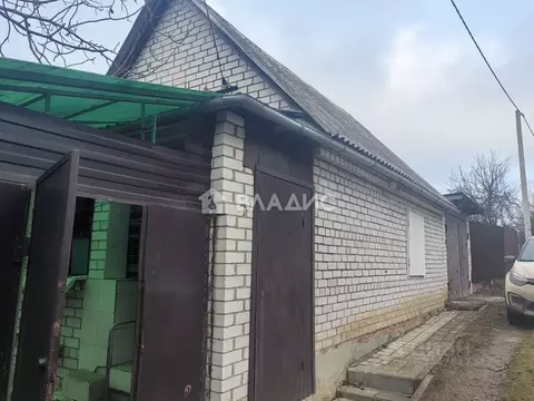 Дом в Белгородская область, Белгородский район, Тавровское с/пос, с. ...