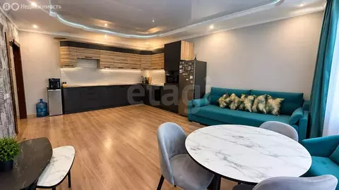 2-комнатная квартира: Тюмень, улица Монтажников, 8 (58 м)