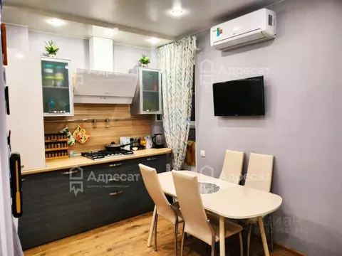 3-к кв. Волгоградская область, Волгоград ул. 70-летия Победы, 6 (73.4 ...