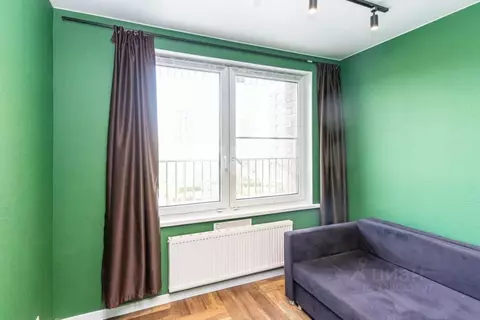 Студия Тюменская область, Тюмень ул. Фармана Салманова, 3 (29.0 м)