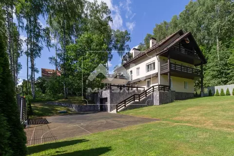 Дом в Ленинградская область, Всеволожский район, Колтушское городское ...