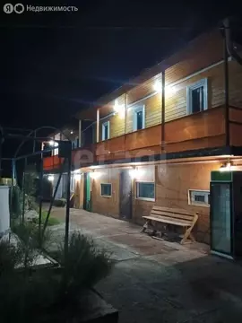 Дом в село Анос, Молодёжная улица (200 м)