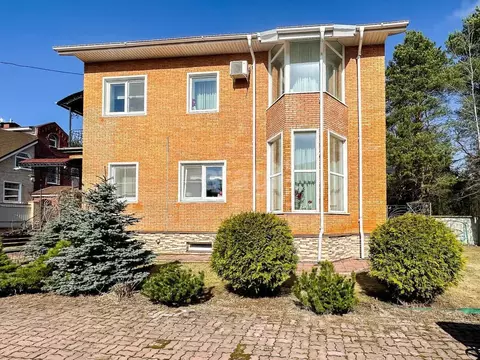 Дом в Ярославская область, Ярославский муниципальный округ, с. ...