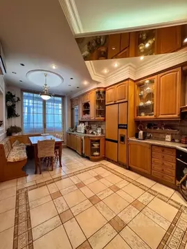 3-к кв. Омская область, Омск просп. Мира, 60 (92.4 м)