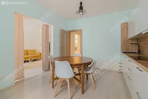 3-комнатная квартира: Санкт-Петербург, Богословская улица, 4к1 (81.3 ...